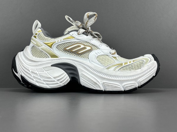 Balenciaga 6XL Sneaker in gold and white mesh, polyurethane and polyester