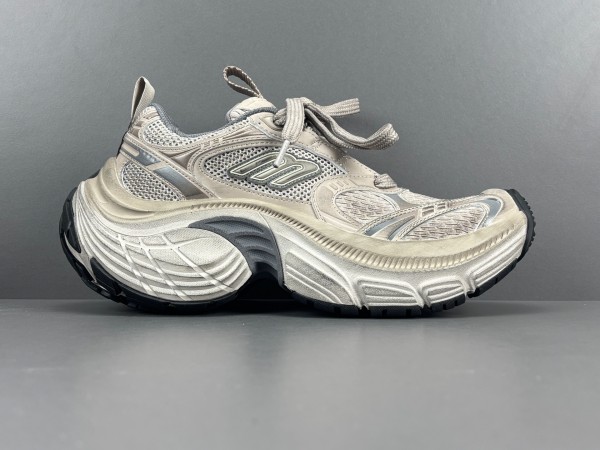 Balenciaga 6XL Sneaker in taupe, grey and black mesh, polyurethane and polyester
