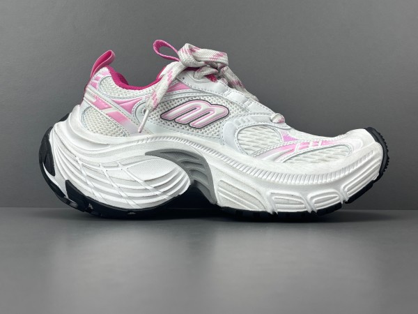 Balenciaga 6XL Sneaker in pink and white mesh, polyurethane and polyester