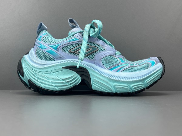 Balenciaga 6XL Sneaker in blue and black mesh, polyurethane and polyester