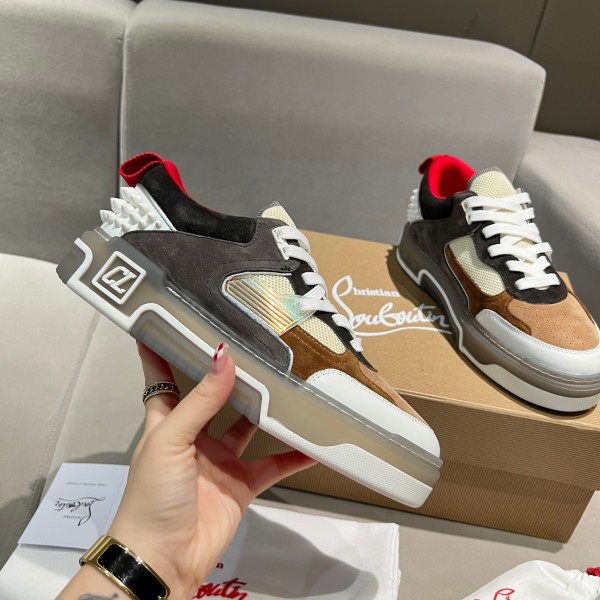 Louboutin Astroloubi leather sneakers in Grey - Mocha LBTASTR-006
