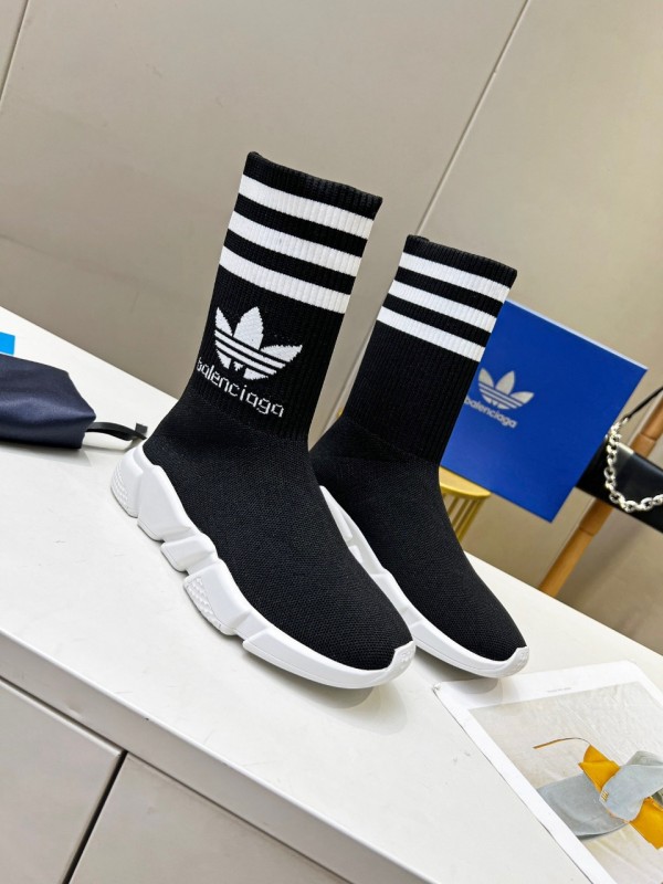 Adidas x Balenciaga Speed Trainer  in Black