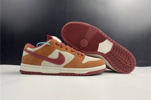 Nike Dunk Low Pro SB Dark Russet 