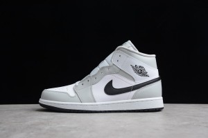 Air Jordan 1 Mid Light Smoke Grey