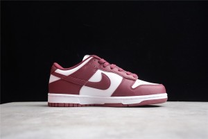 Nike Dunk Low Bordeaux 