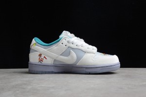 Nike Dunk Low Ice Christmas 