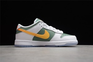 Nike Dunk Low SE NY Vs NY 
