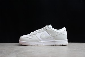 Nike Dunk Low Photon Dust 