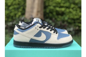 Nike SB Dunk Low Light Cream Thunderstorm  