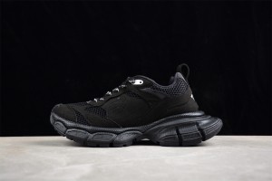 Balenciaga 3XL Sneaker in black mesh and suede-like fabric B3XL-015
