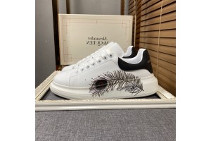 Alexander McQueen 5D Print - Brid Feather Art Oversized Sneaker White Black