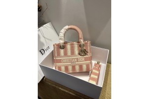 Dior Medium Lady D-Lite  Pink Embroidery 