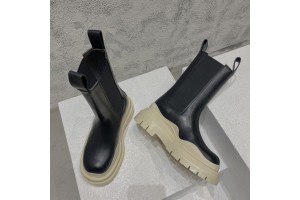 Bottega Veneta Tire Chelsea Boots - Black Cream White BVTCB-005