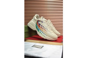 Gucci star pattern lace-up sneakers GG-S048
