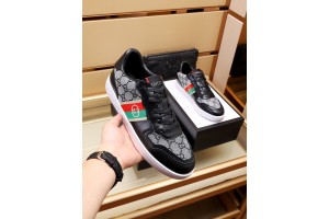 Gucci Black Leather And Grey Canvas Shoes GG-S038