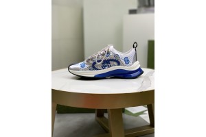 Gucci Run Sneaker in Blue White Fabric GCCR-004