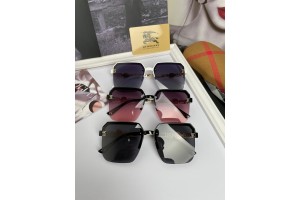 Burberry Sunglass A8012