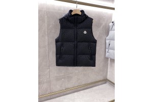 Moncler Aube Down Vest - Black MCJ-P430