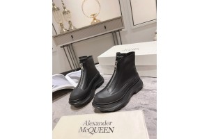 Alexander McQueen Tread Sole Zip Boot in Black MC-TR13