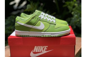 Nike Dunk Low Chlorophyll (2022) 