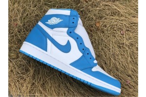 Air Jordan 1 Retro High OG 'UNC' 