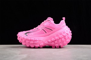 Balenciaga Defender Sneaker in pink mesh and nylon
