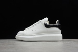 Alexander McQueen Oversized Sneaker Black Leather  