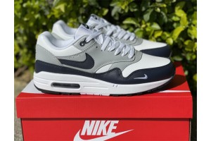 Nike Air Max 1 LV8 Obsidian 