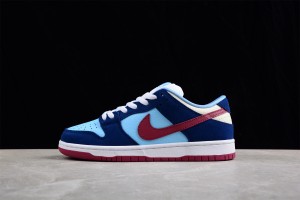 Nike SB Dunk Low FTC Finally 