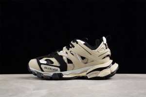 Balenciaga Track Sneaker in beige and black mesh and nylon 