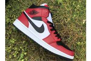 Air Jordan 1 Mid Chicago Black Toe 
