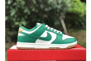 Nike Dunk Low Malachite University Gold 