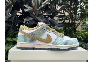 Alexis Sablone x Dunk Low SB ”Chameleon“ (2024) 