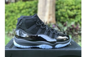 Air Jordan 11 Retro "Cap and Gown "