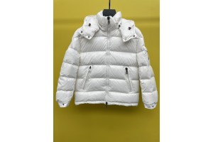 Moncler Jacket White MCJ-P570-1