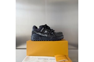 LV Trainer Maxi Crystals Sneaker - Black LV-TR041