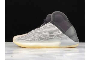 Adidas YZY QNTM Yeezy Quantum 