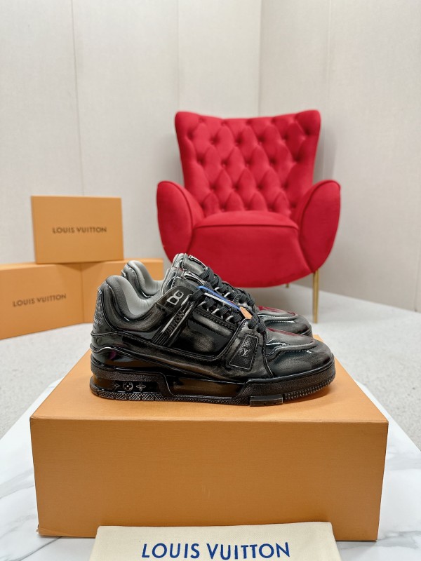 LV Trainer Sneaker Black - LV-TR015